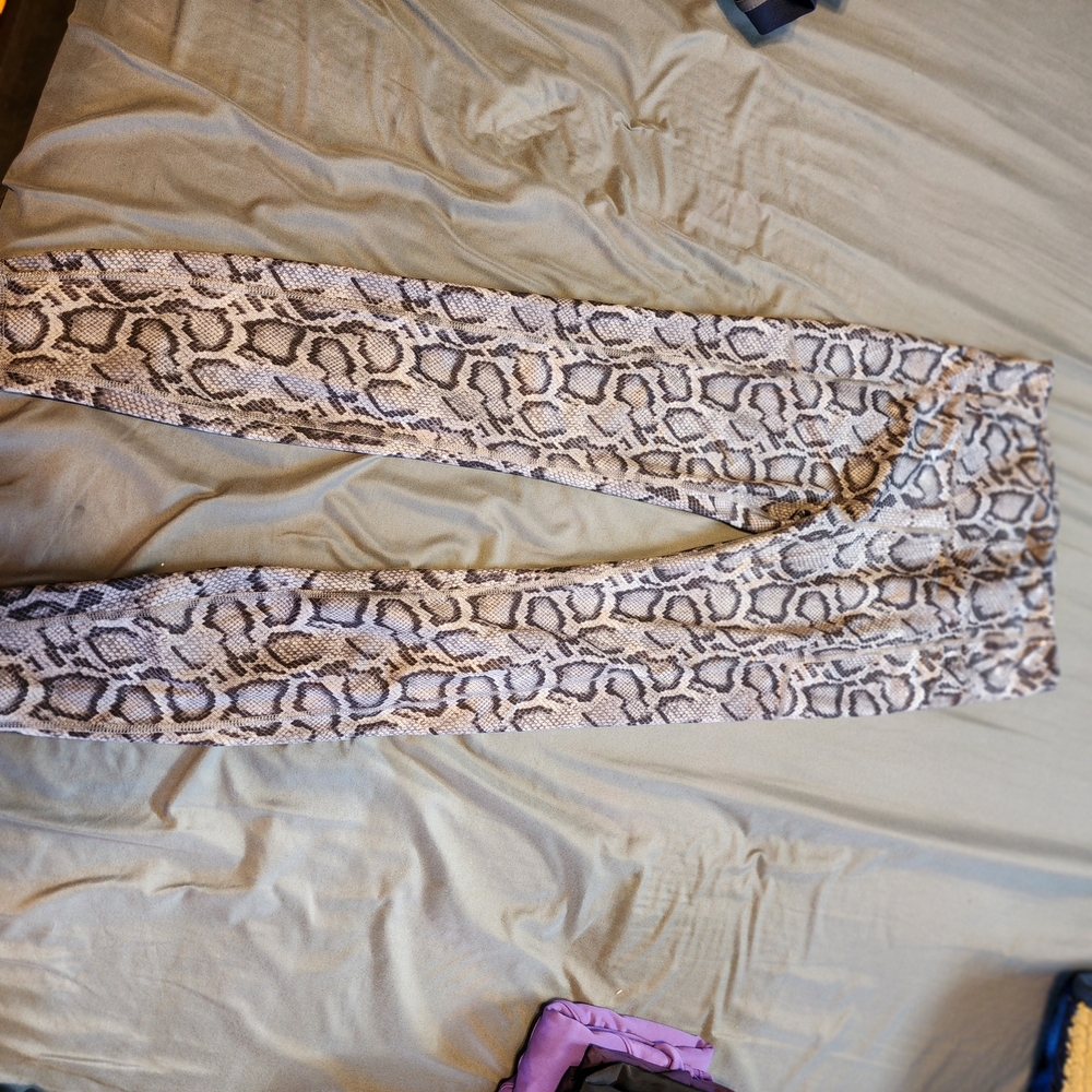 Avia Gray Snake Print Leggings